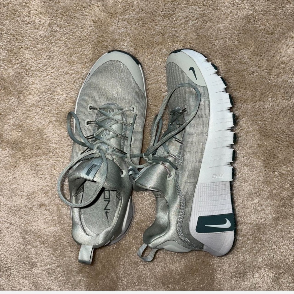 NIKE Men's metcons BRAND NEW